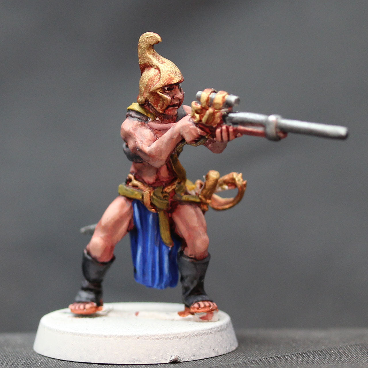 Dead Earth Red Man firing rifle 11