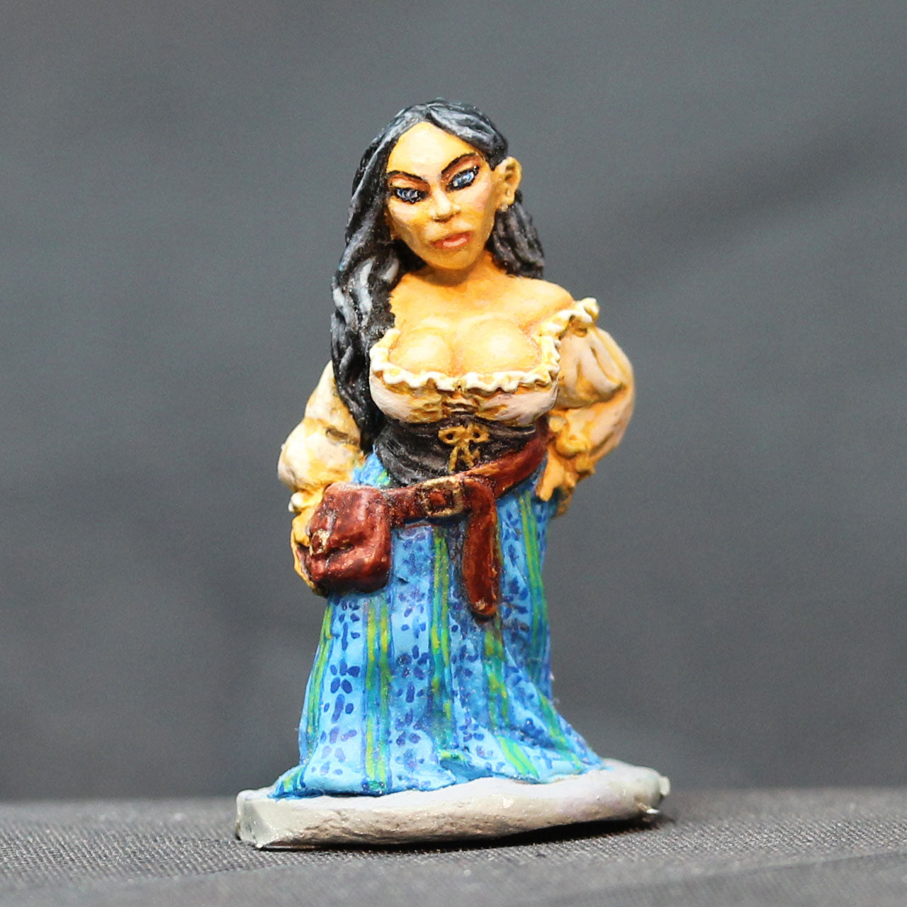 Dwarven female citizen being sassy