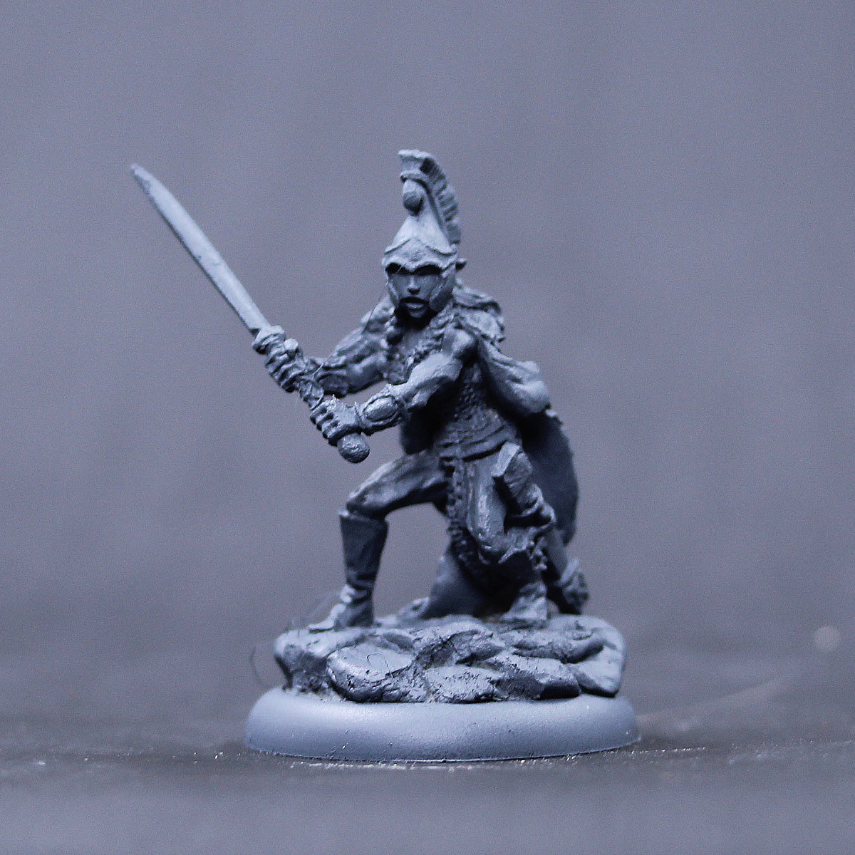 Female Grey elf wolf warrior with two handed Seax