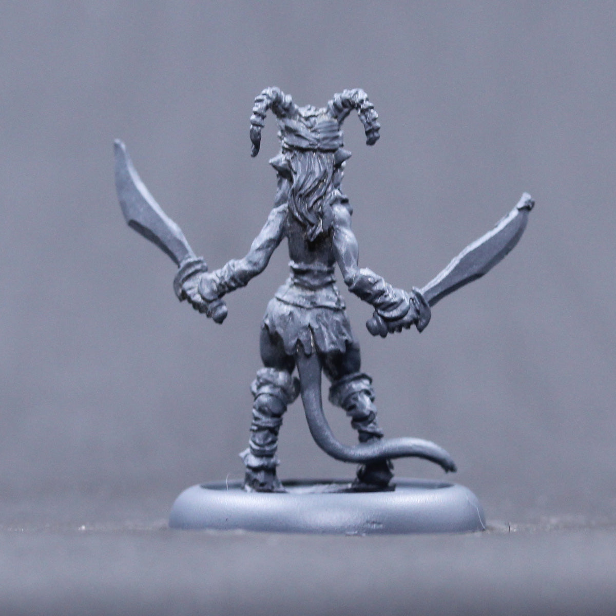 Tiefling rogue/ assassin