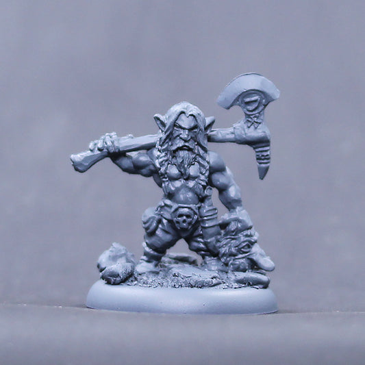 Ulf Bjarghjarta /Troll hunter with great axe and Trolls head
