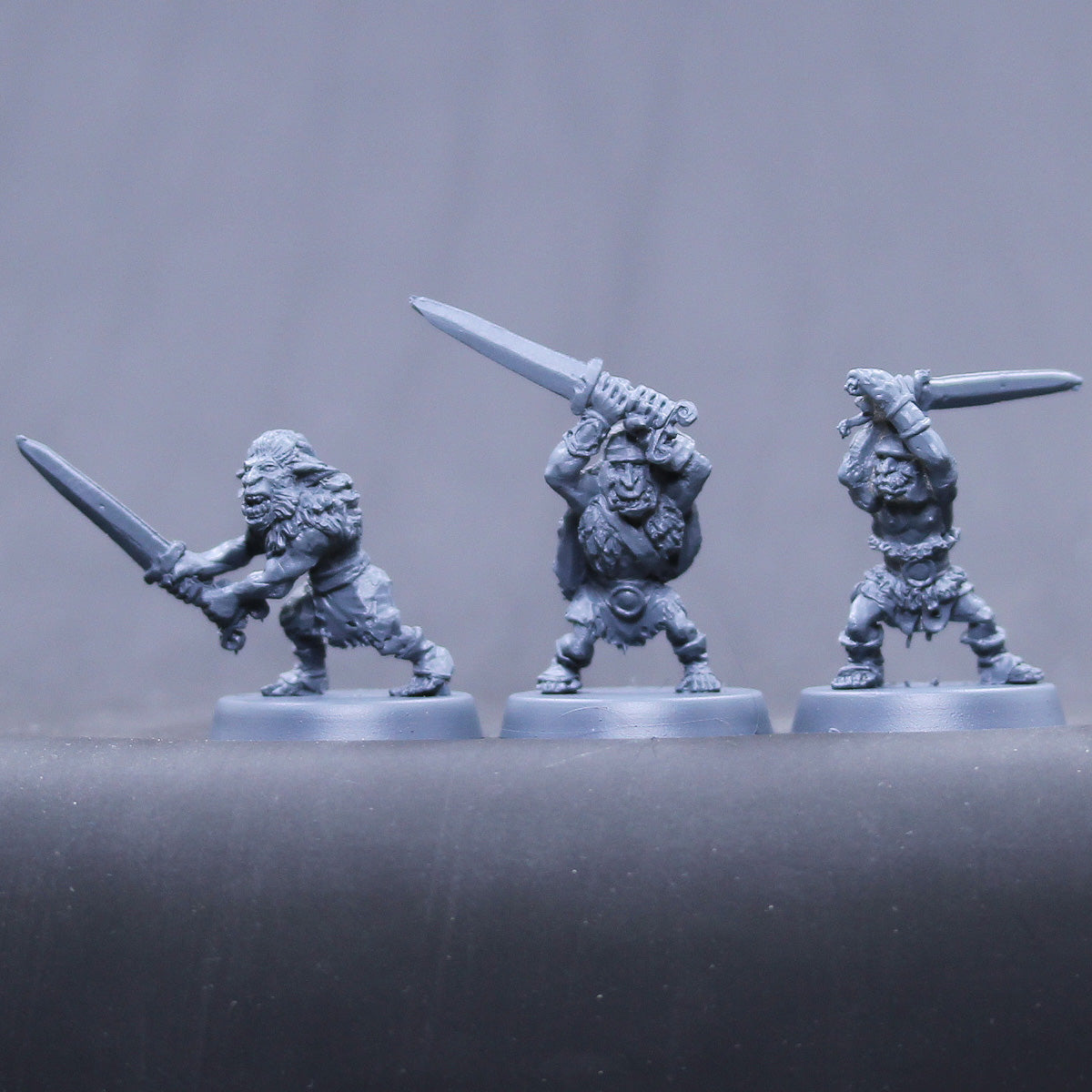 Goblins w two handed swords